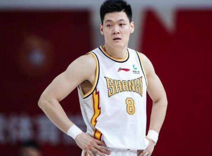 官方：沃尔夫斯堡体育总监申齐洛茨离任（沃尔夫斯堡官宣：体育总监申齐洛茨卸任）