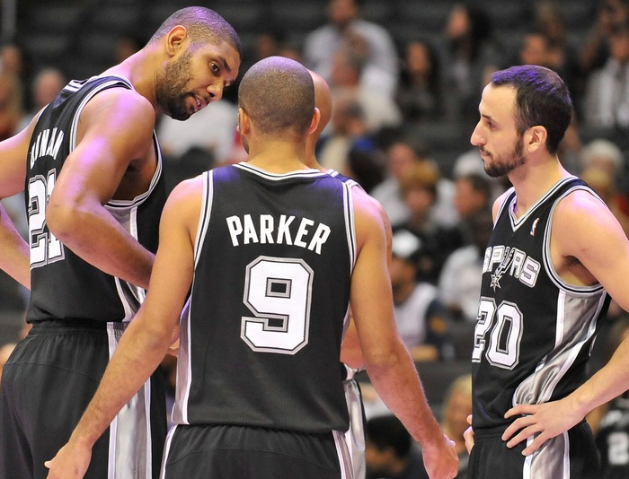 多特vs比利亚雷亚尔：阿德耶米、安塞尔米诺、帕尔特伊出战（多特对决比利亚雷亚尔：阿德耶米、安塞尔米诺、帕尔特伊将登场）