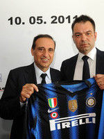 王洪亮：美国巴西身体强太多；若早跟她们踢热身赛或许会好些（王洪亮：美巴身体优势明显，若提前热身或许会更好）