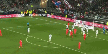 TA：热刺在欧冠中展现出了自信，他们在英超中也应做到这点（TA：热刺在欧冠自信十足，英超赛场也该延续这股劲头）