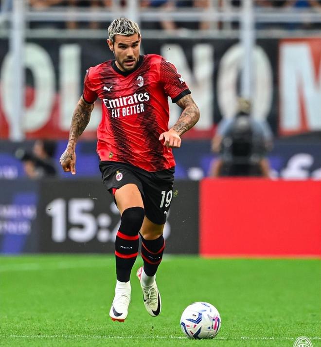 全市场：罗马有意蓝军小将泰里克-乔治，后者已提出离队申请（全市场：罗马相中切尔西小将泰里克-乔治，球员已递交离队申请）