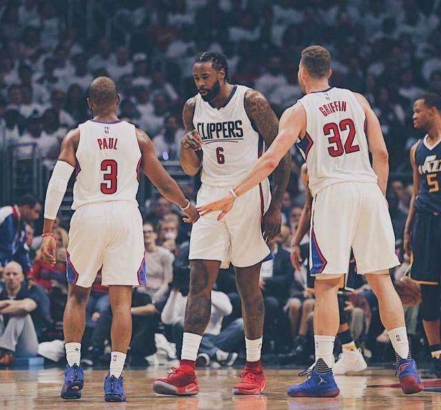 里程碑！米切尔生涯三分命中总数达到1700个（米切尔命中生涯第1700记三分，达成里程碑）